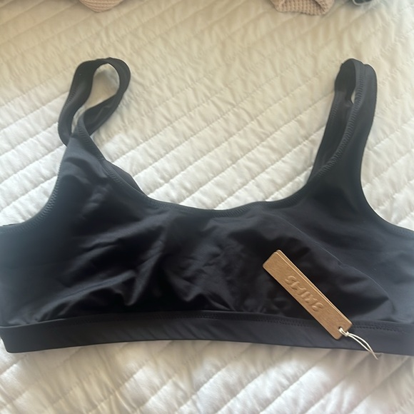 NWT Skims Signature Swim Bikini Top - size XL - Picture 2 of 4